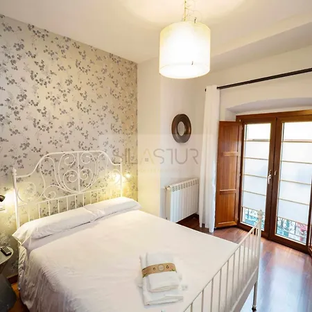 Appartement El Balcon De Magdalena à Oviede Extérieur photo